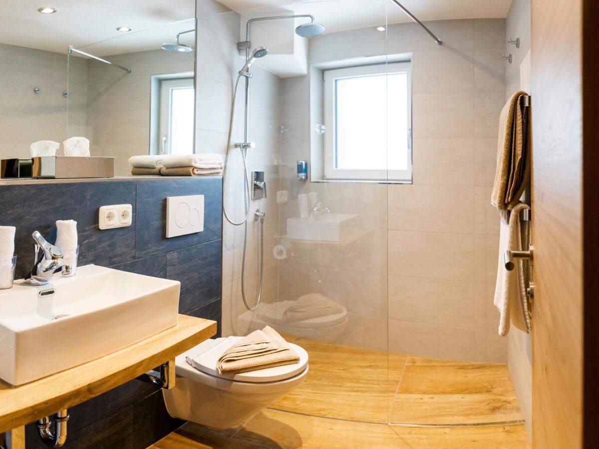 Hotel Montfort Санкт Антон ам Арлберг Екстериор снимка